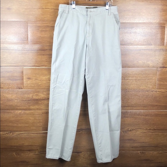 Calvin Klein Pants - Calvin Klein flat front pants 👖 size:8